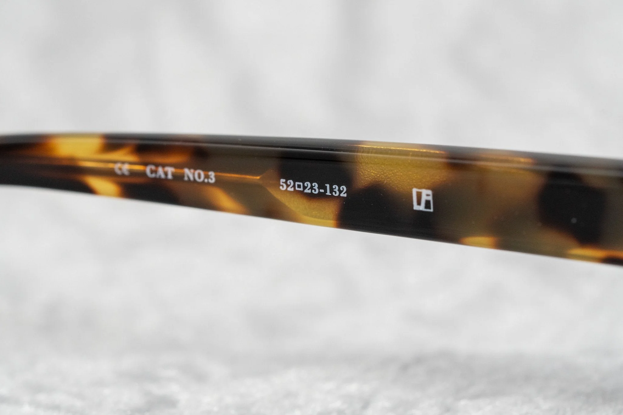Ann Demeulemeester Ladies Sunglasses Oval Tortoise Shell and Grey - Image 15