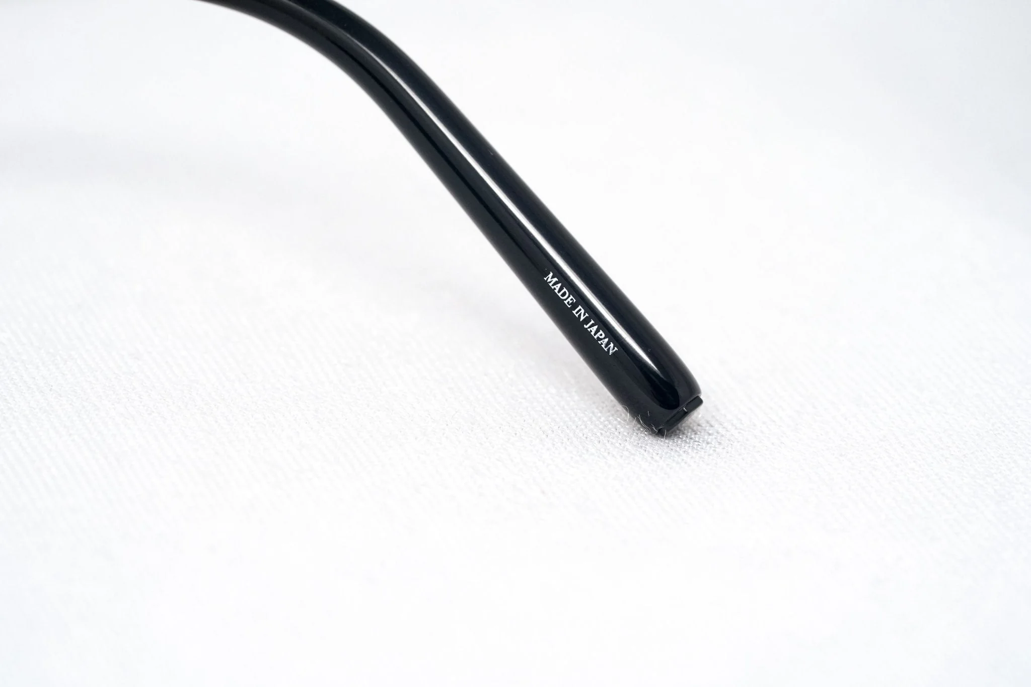 Matthew Williamson Sunglasses Black and Blue - Image 8