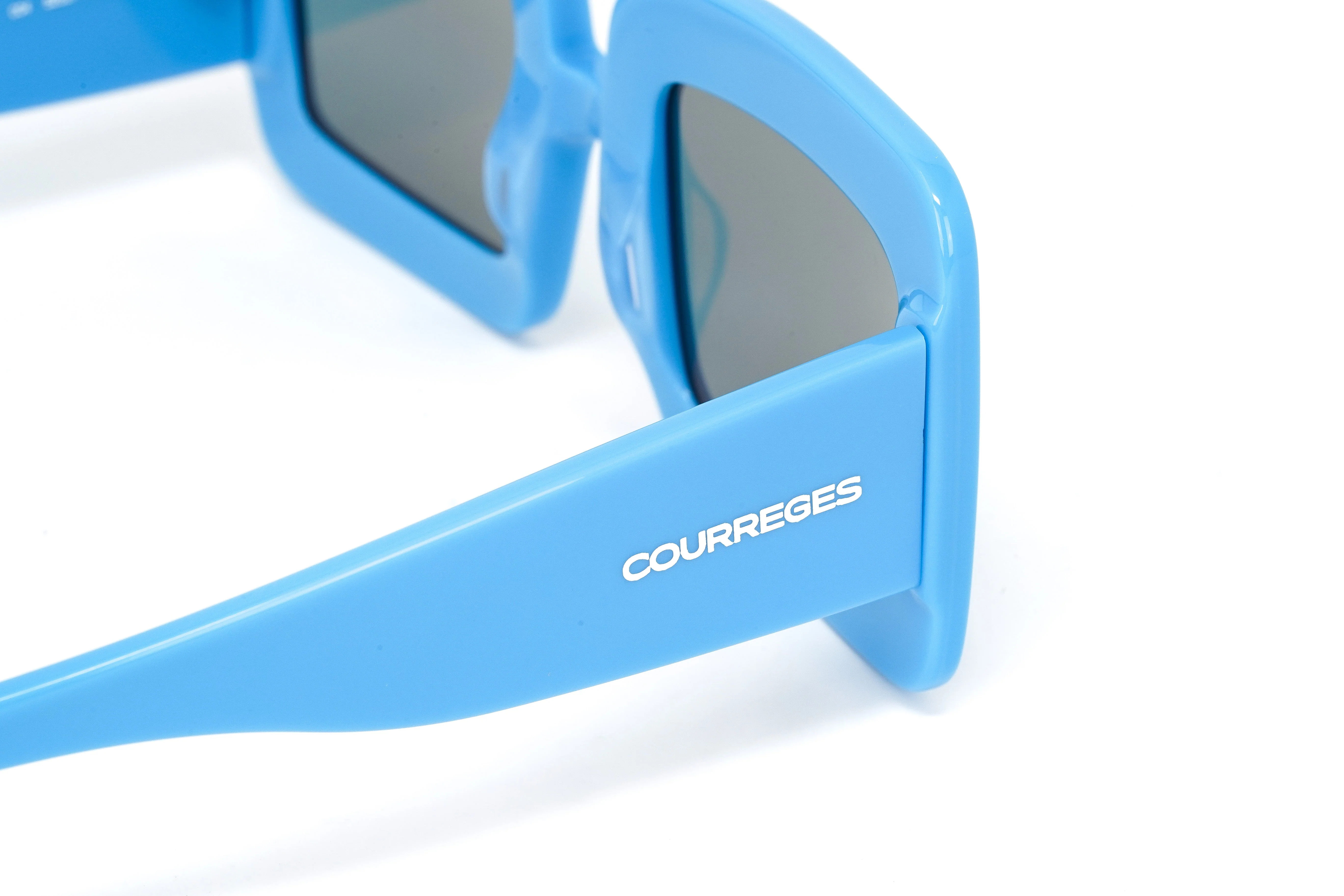 Courrèges Women's Sunglasses Oversized Square Blue - Image 7