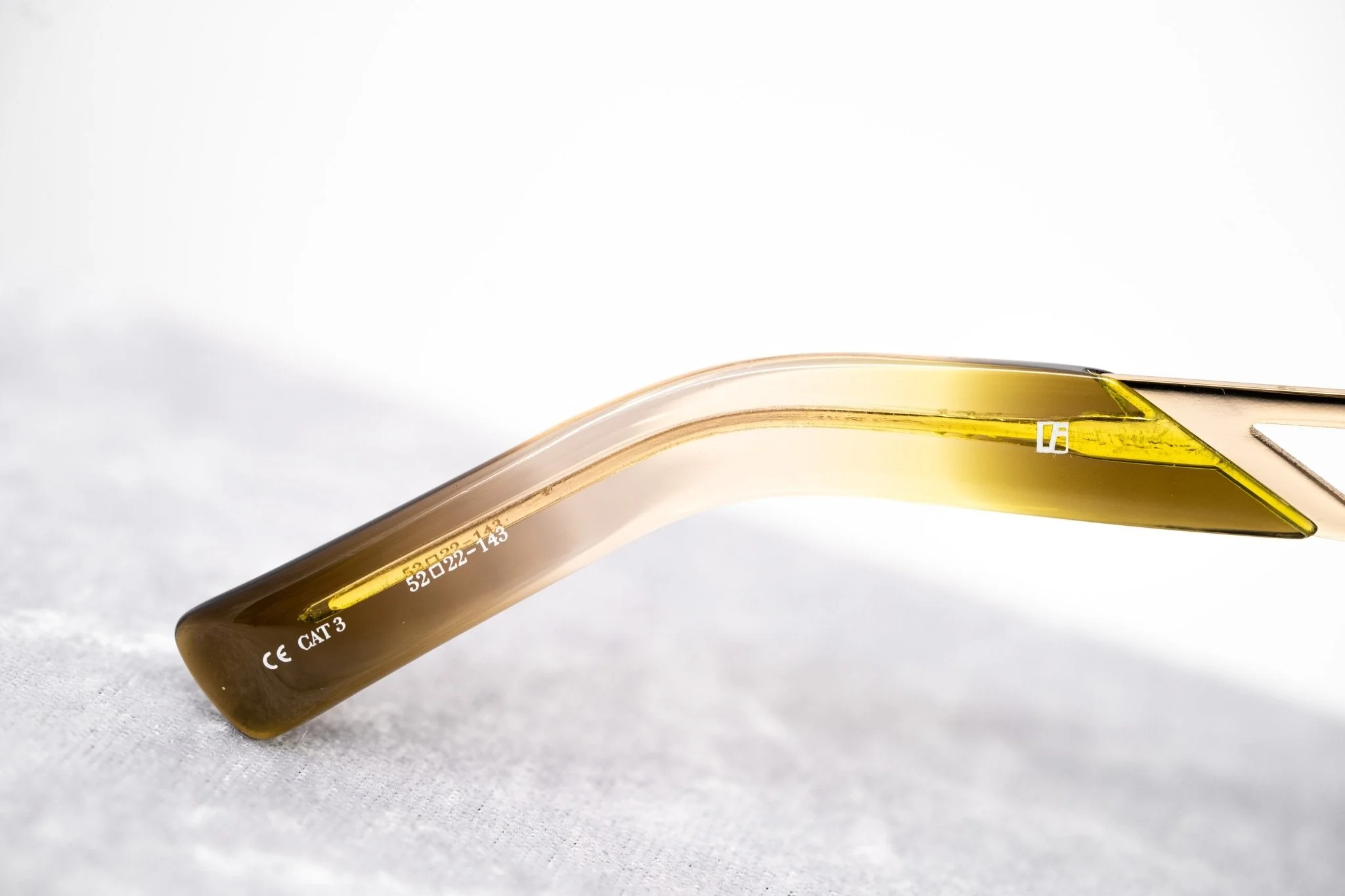 Erdem Ladies Sunglasses Cat Eye Light Gold and Brown - Image 11