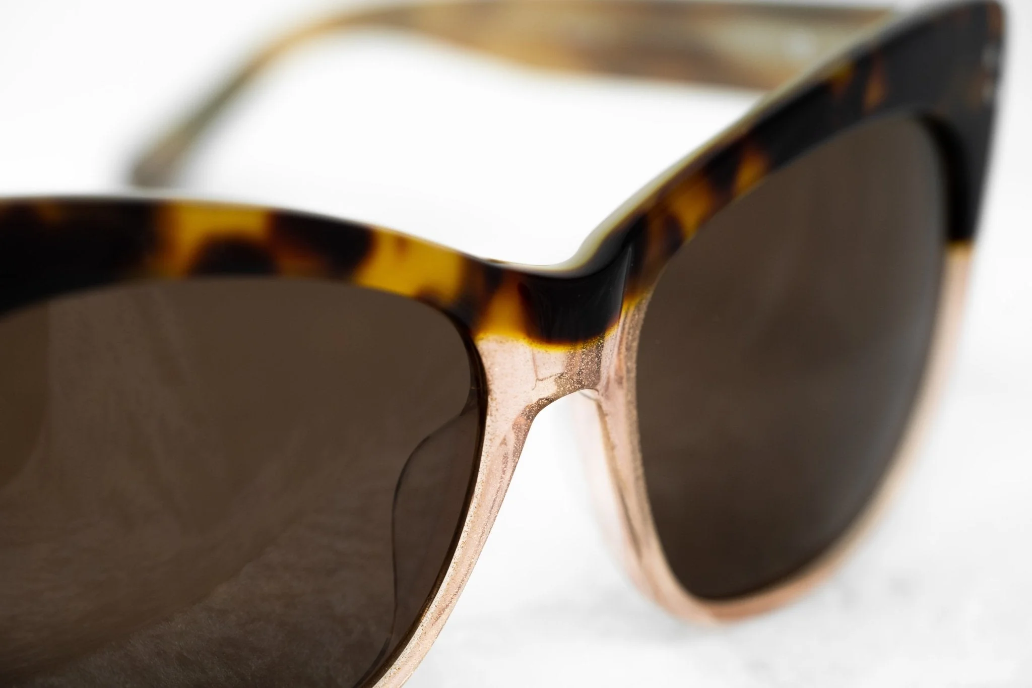 Erdem Ladies Sunglasses Cat Eye Tortoise Shell and Brown - Image 8
