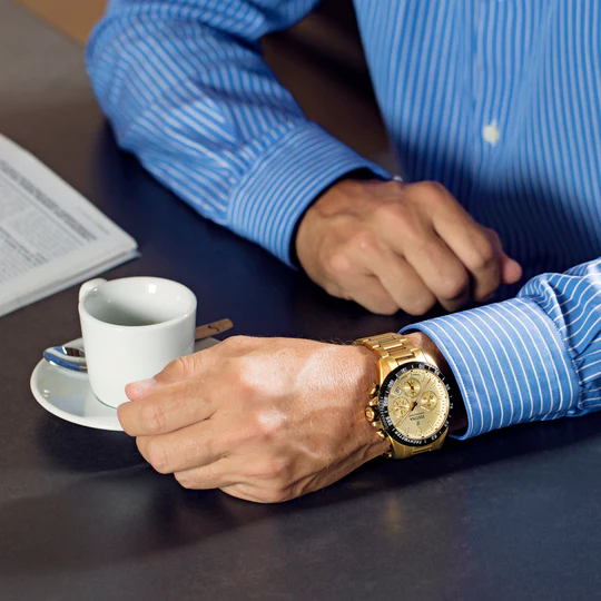 Festina Timeless Chrono Men's Gold Watch - Image 3