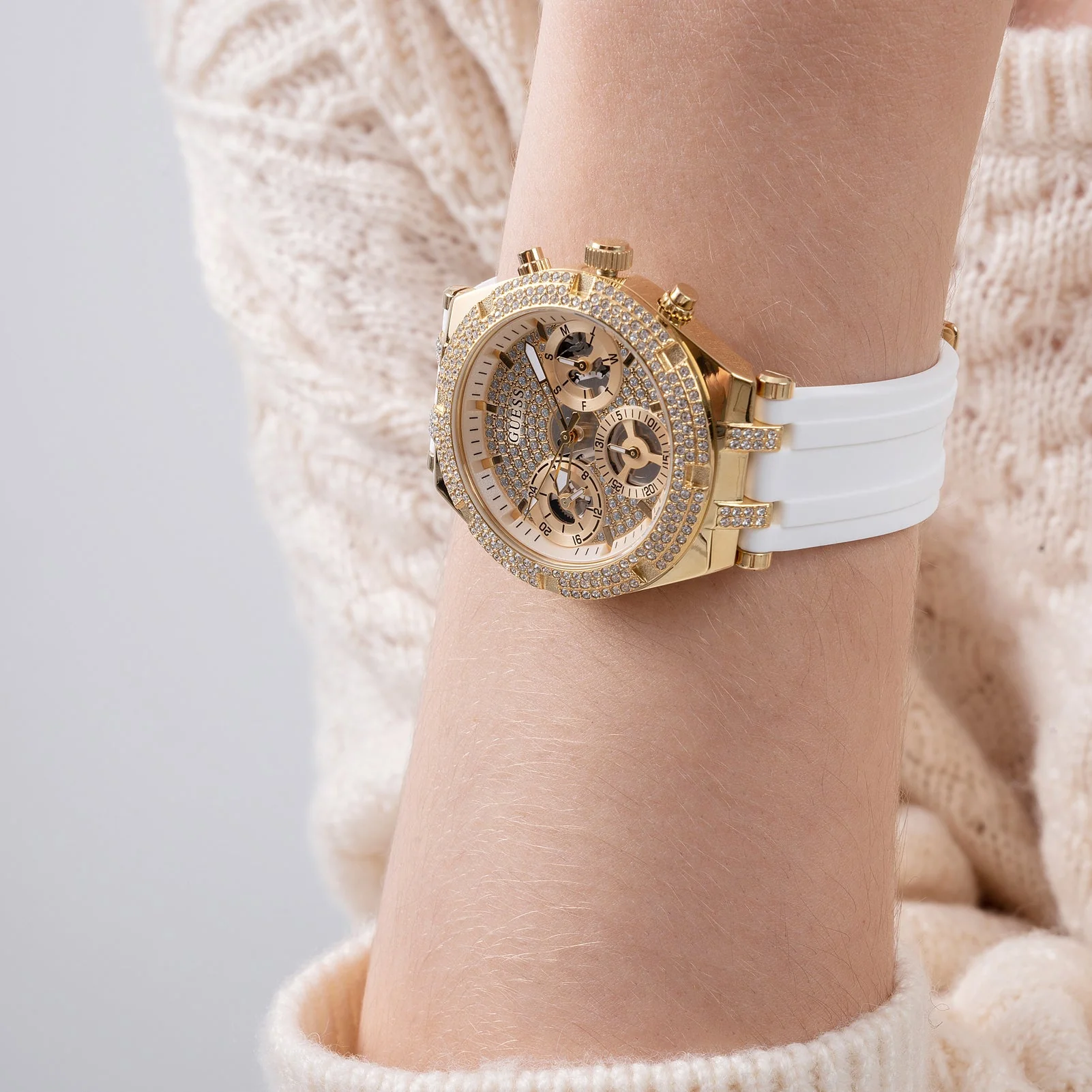Guess Ladies Heiress Gold Watch - Image 5