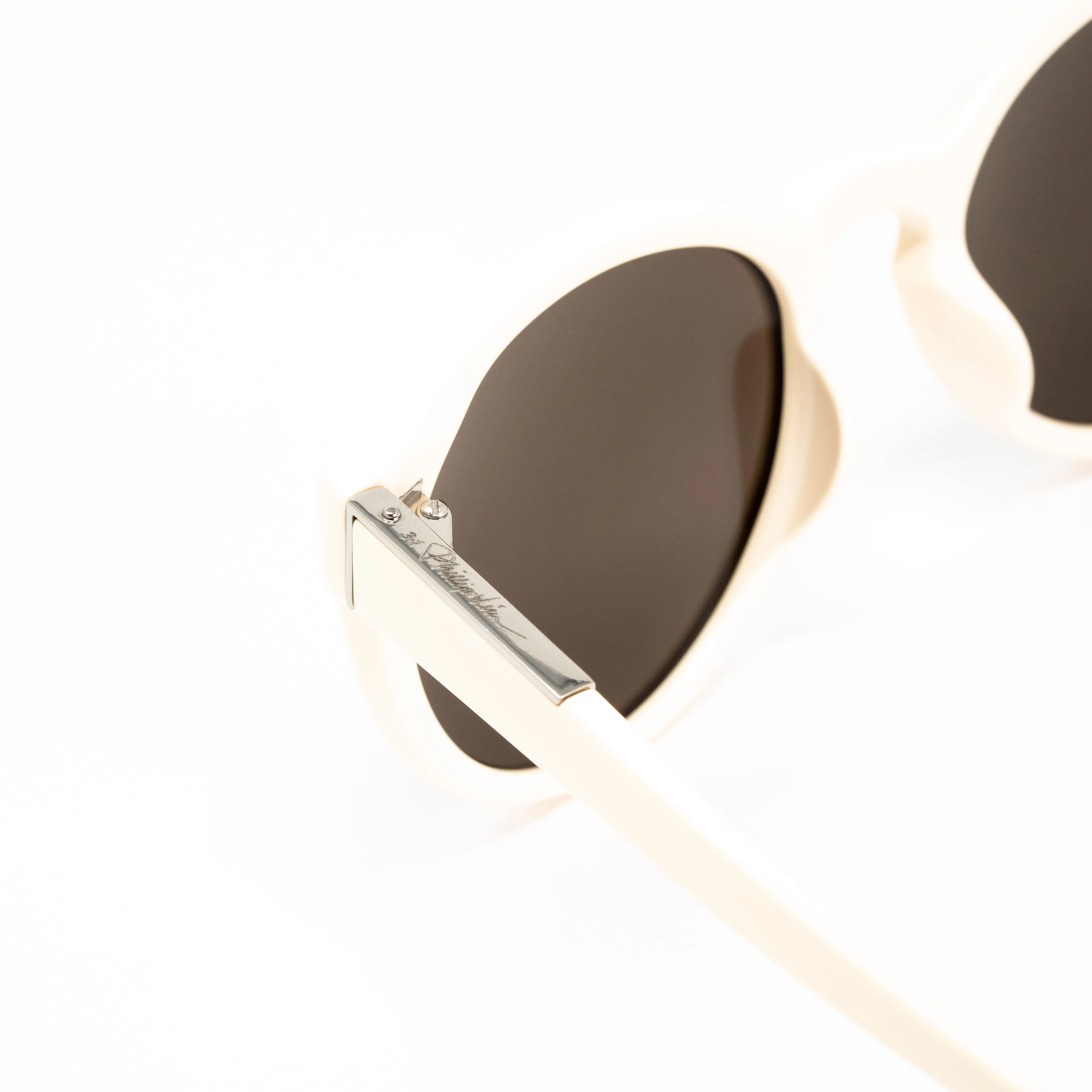 Phillip Lim x Linda Farrow Cream Sunglasses - Image 4