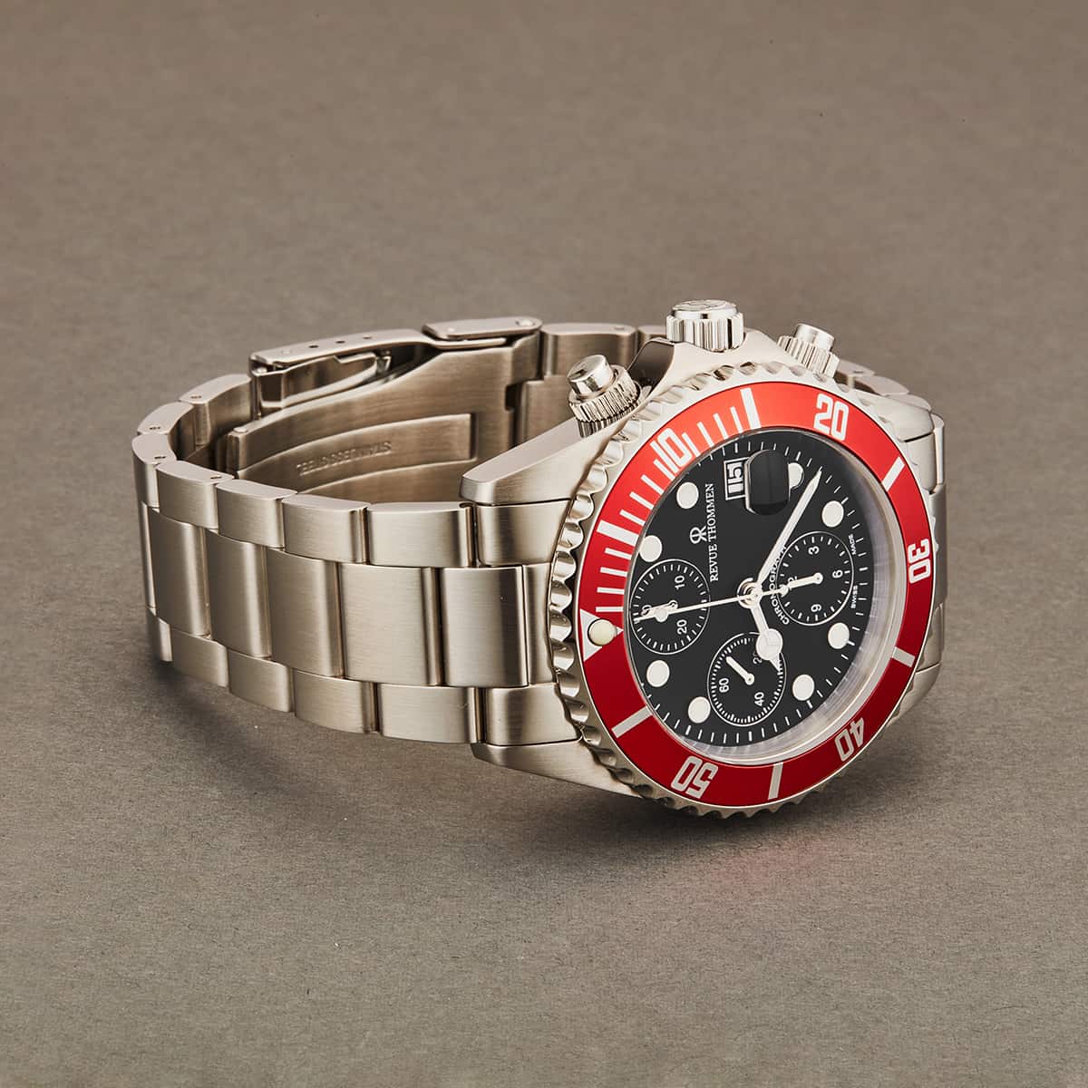 Revue Thommen Diver Black Red Chronograph Automatic Men's Watch - Image 3