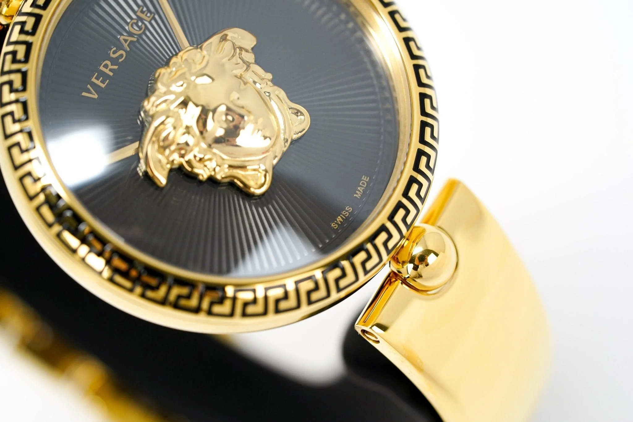 Versace Ladies Watch Palazzo Empire Bangle Gold - Image 9