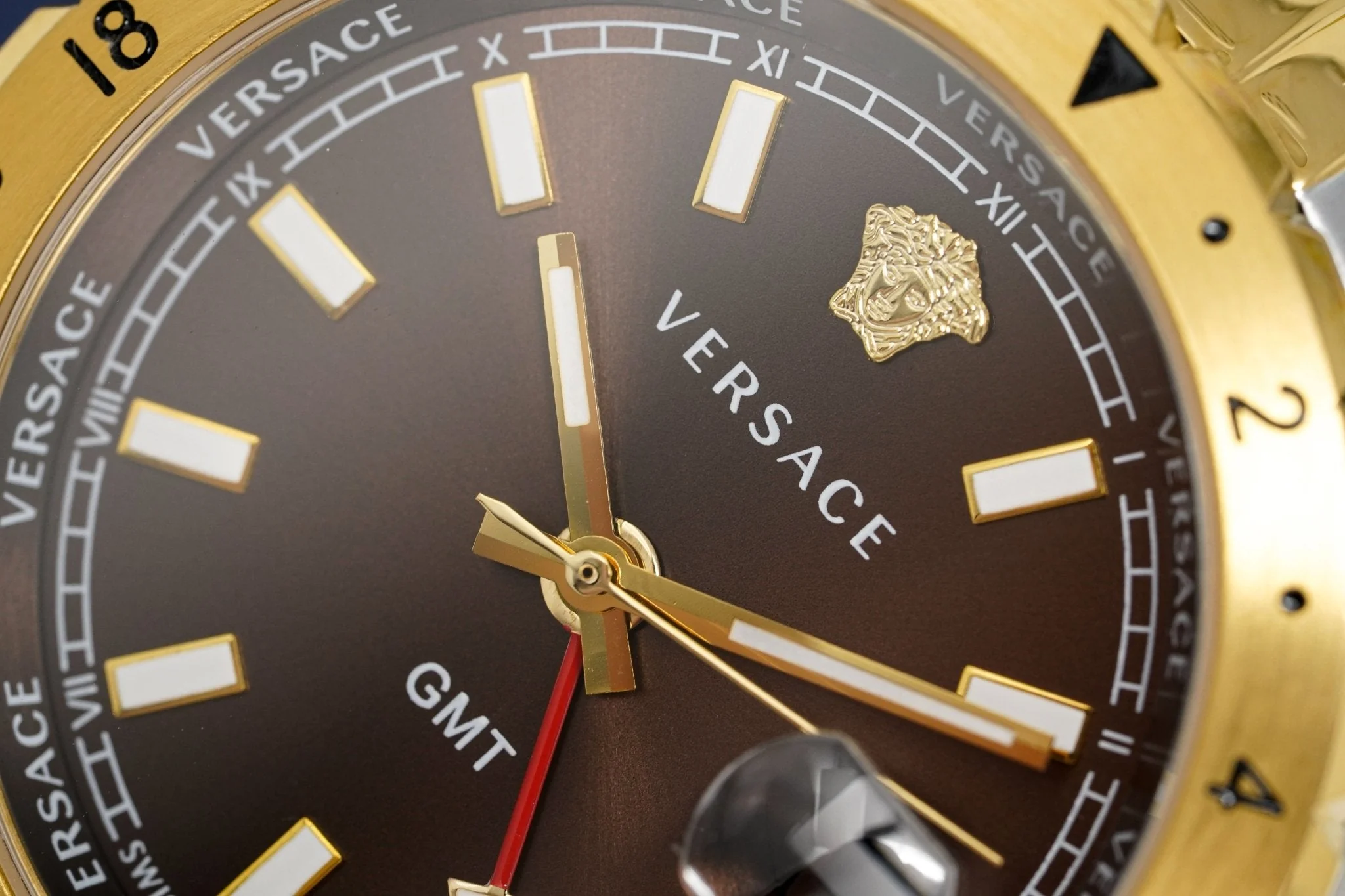 Versace Men's Watch Hellenyium GMT Brown Two-Tone Bracelet - Image 11