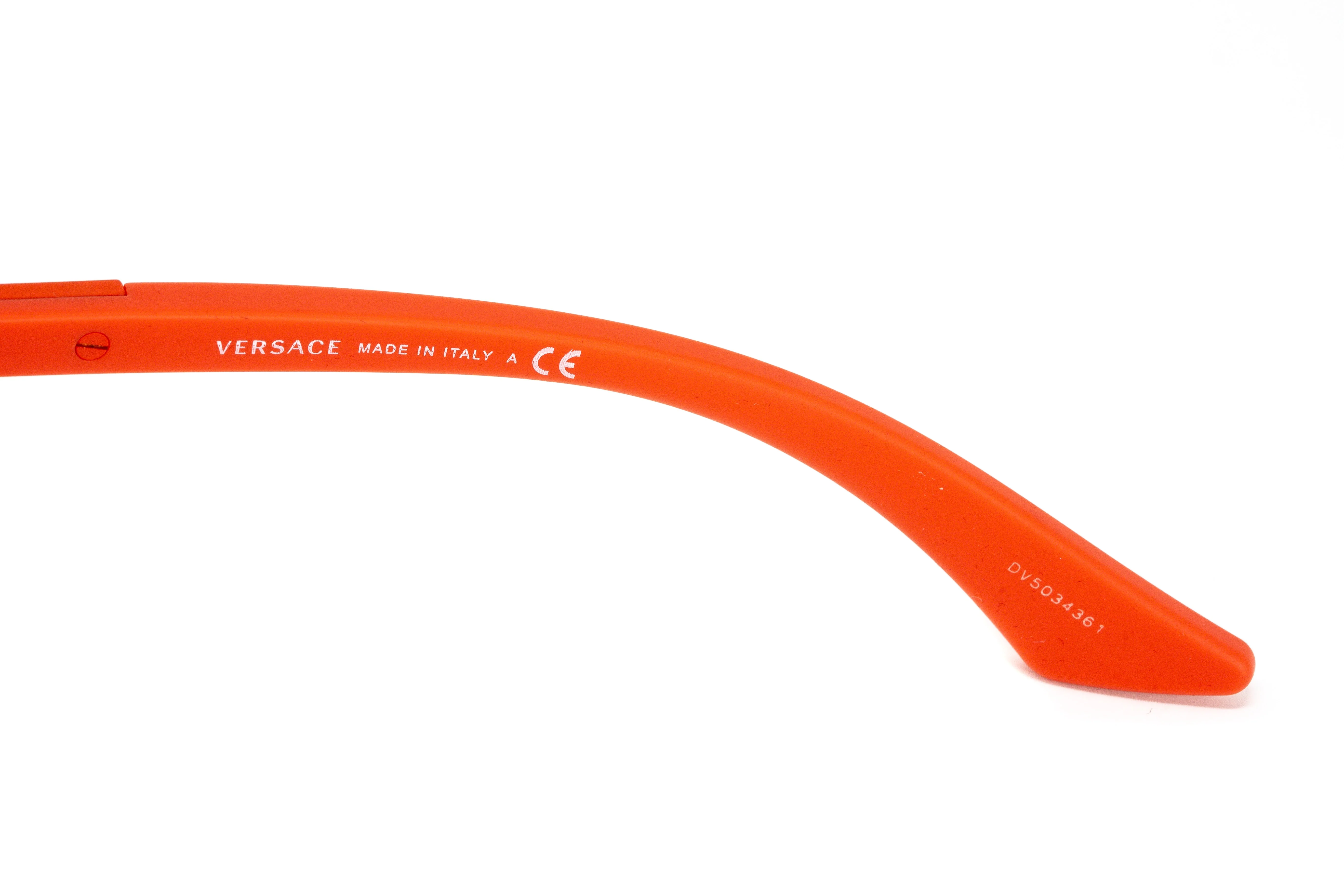 Versace Women's Sunglasses Rimless Shield Red - Image 3